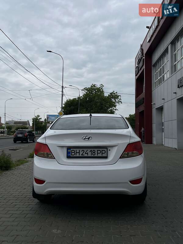 Седан Hyundai Accent 2011 в Одесі