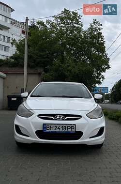 Hyundai Accent 2011 Hyundai Accent 2011