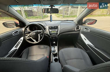 Седан Hyundai Accent 2012 в 