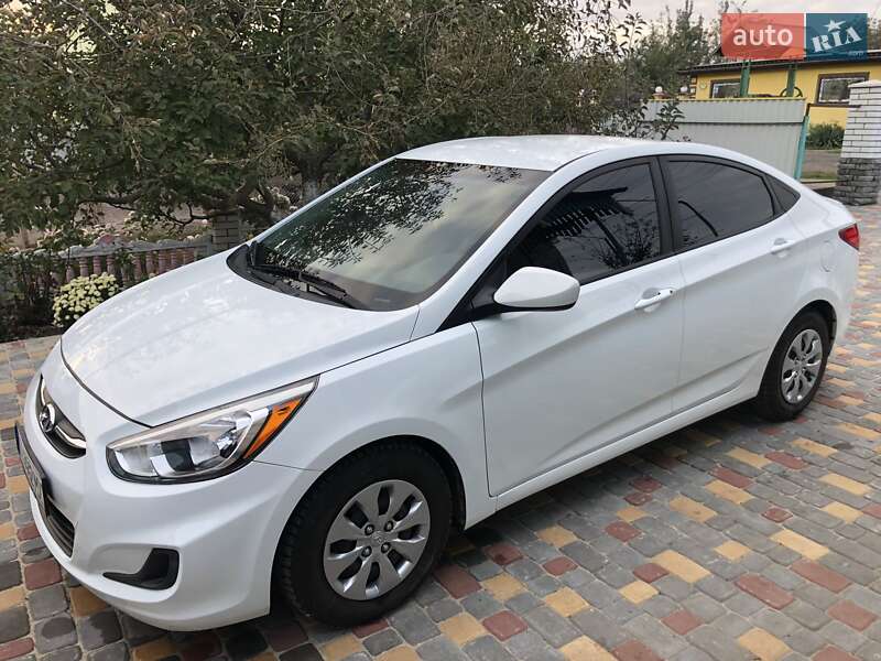 Седан Hyundai Accent 2016 в Гайсине