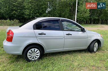 Седан Hyundai Accent 2008 в 
