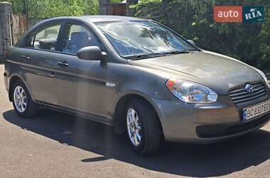 Седан Hyundai Accent 2010 в 