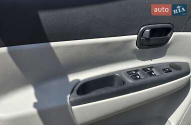 Седан Hyundai Accent 2010 в 