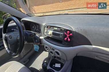 Седан Hyundai Accent 2010 в 