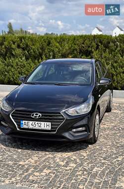 Hyundai Accent 2017