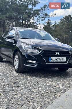 Седан Hyundai Accent 2017 в 
