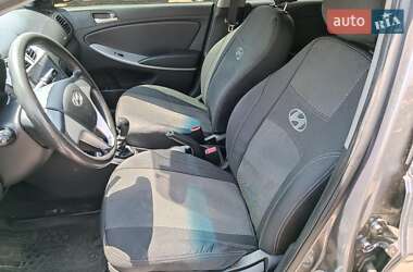 Седан Hyundai Accent 2011 в 