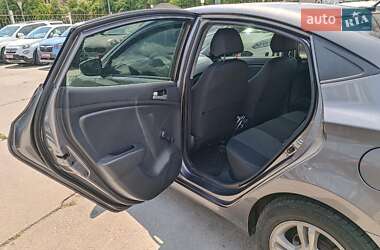 Седан Hyundai Accent 2011 в 