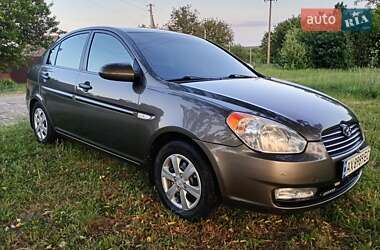 Hyundai Accent 2009
