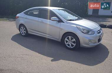 Седан Hyundai Accent 2012 в 