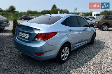 Седан Hyundai Accent 2011 в 