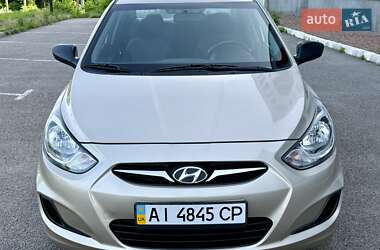 Седан Hyundai Accent 2011 в 