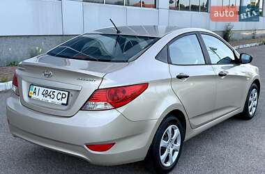 Седан Hyundai Accent 2011 в 
