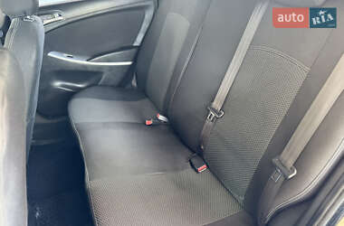 Седан Hyundai Accent 2011 в 