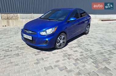 Седан Hyundai Accent 2012 в Вознесенську