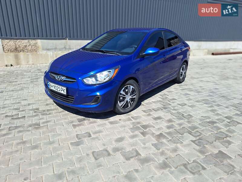 Седан Hyundai Accent 2012 в 