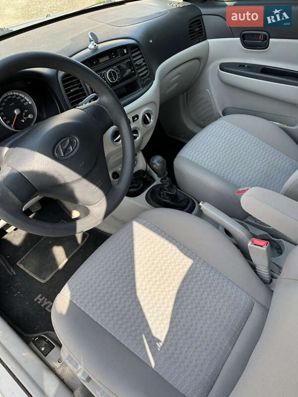 Седан Hyundai Accent 2008 в Хмельницькому фото 6 Седан Hyundai Accent 2008 в Хмельницькому