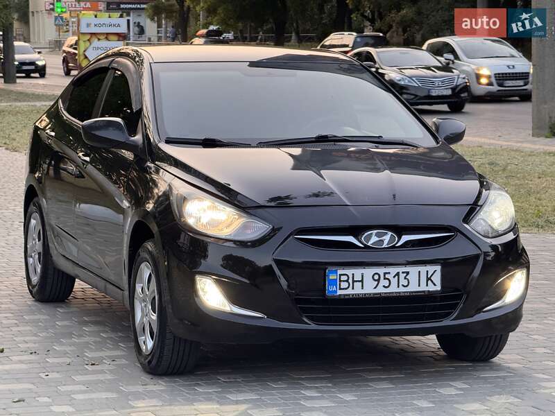 Седан Hyundai Accent 2012 в Одессе