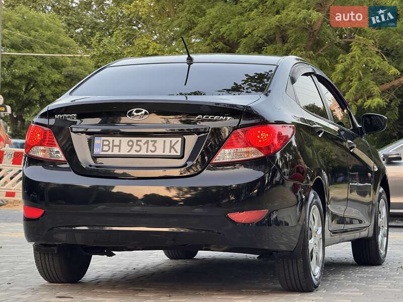 Седан Hyundai Accent 2012 в Одессе