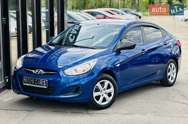 Седан Hyundai Accent 2013 в Харкові