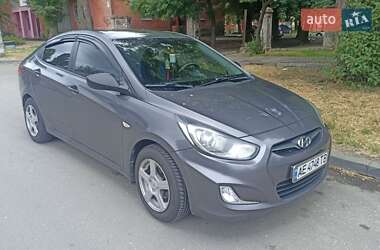 Седан Hyundai Accent 2013 в 