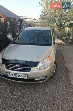 Седан Hyundai Accent 2008 в Казатине
