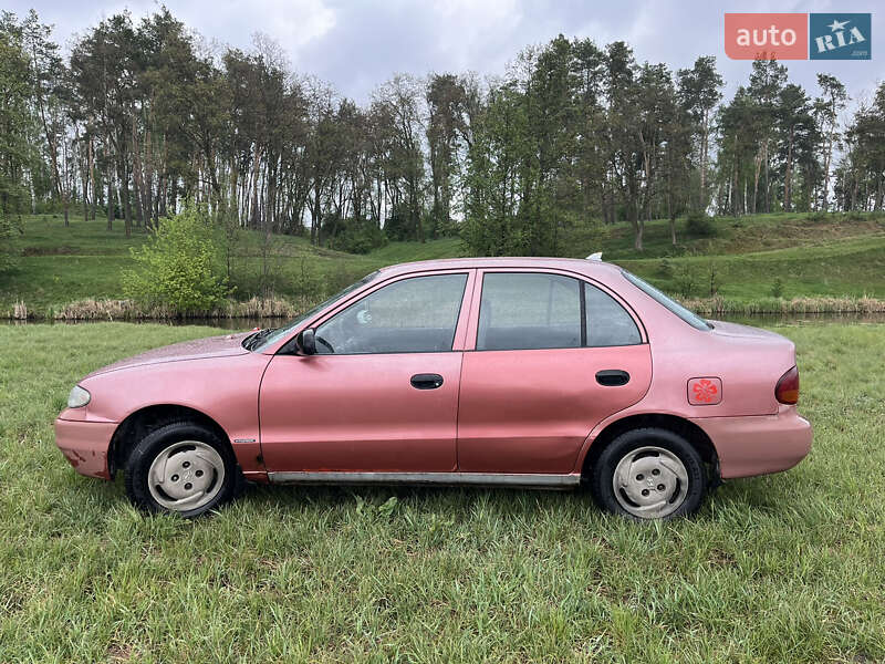 Седан Hyundai Accent 1995 в Вінниці фото 3 Седан Hyundai Accent 1995 в Вінниці