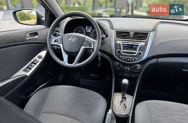 Седан Hyundai Accent 2016 в 