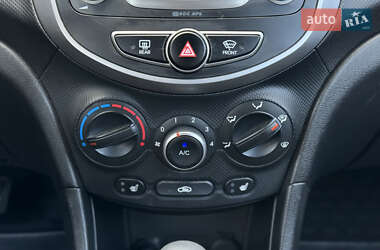 Седан Hyundai Accent 2016 в 