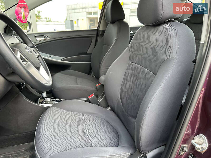 Седан Hyundai Accent 2011 в Дніпрі