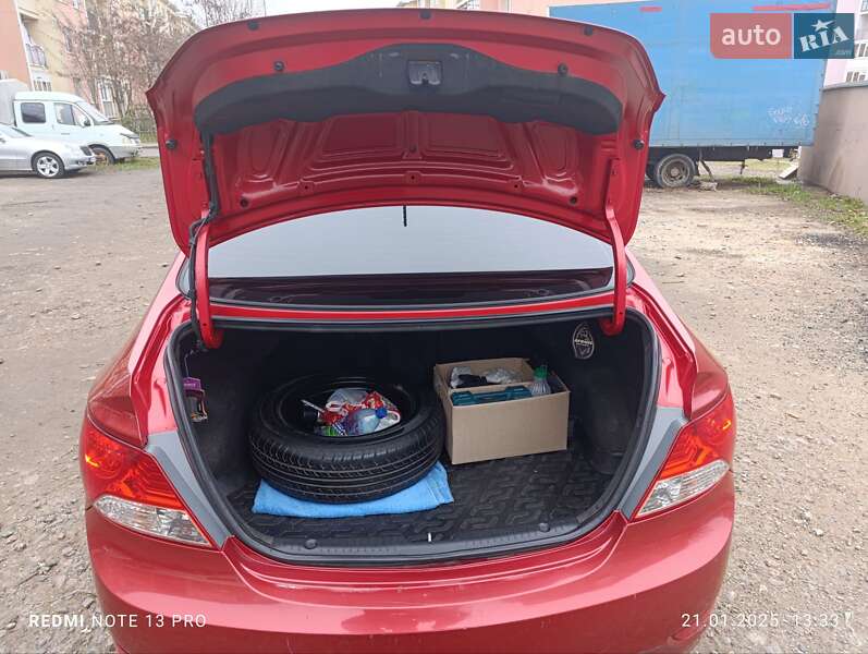 Хэтчбек Hyundai Accent 2013 в Одессе