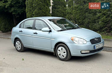 Седан Hyundai Accent 2007 в Киеве