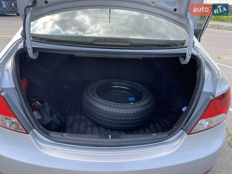 Седан Hyundai Accent 2013 в Харькове