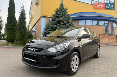 Седан Hyundai Accent 2013 в Змиеве