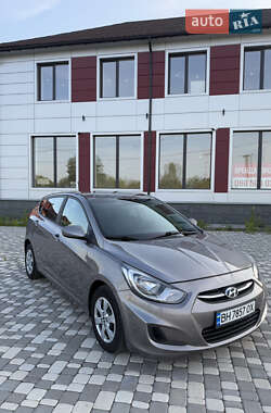 Хэтчбек Hyundai Accent 2017 в 
