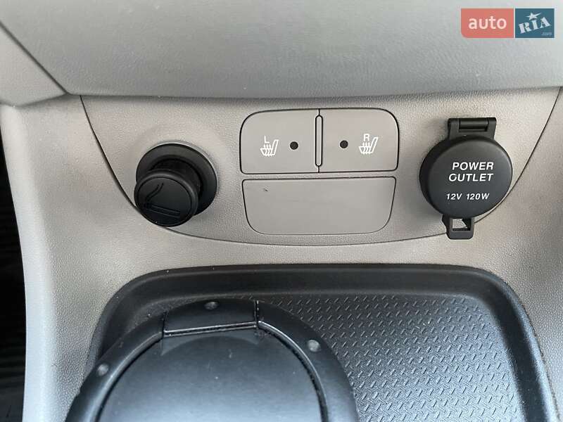 Седан Hyundai Accent 2008 в Запорожье