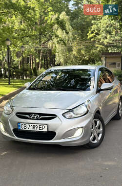 Седан Hyundai Accent 2012 в Чернигове