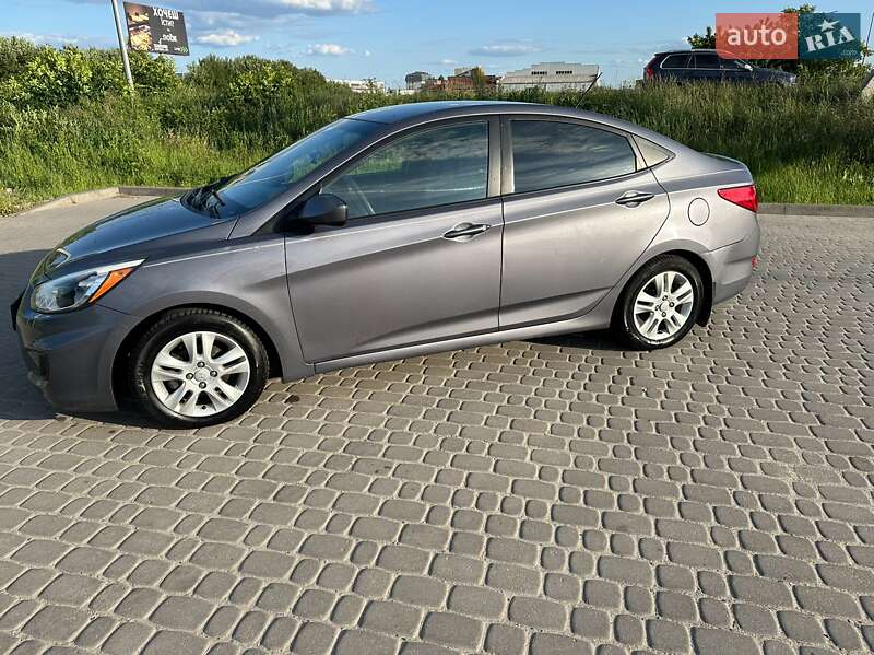 Седан Hyundai Accent 2016 в Львове