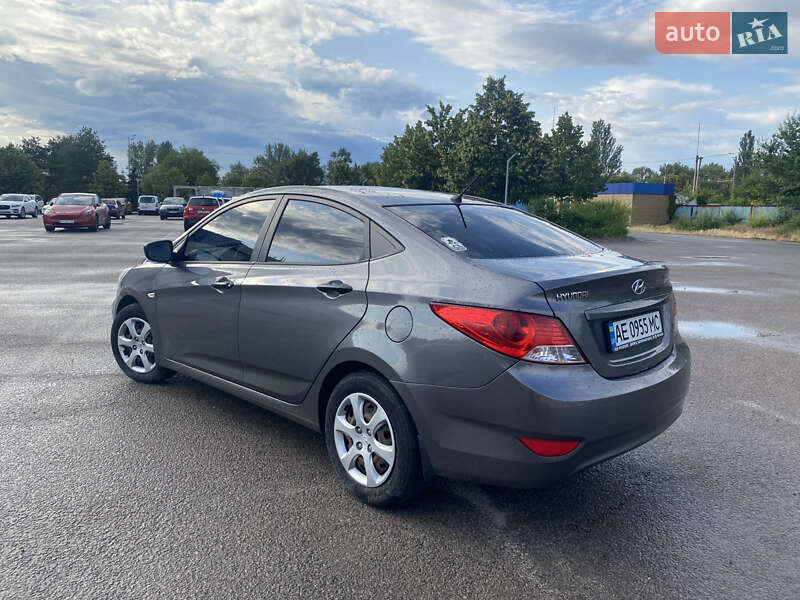 Седан Hyundai Accent 2011 в Днепре фото 6 Седан Hyundai Accent 2011 в Днепре