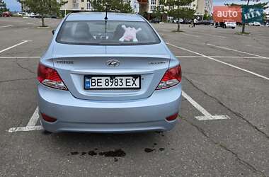 Седан Hyundai Accent 2011 в 