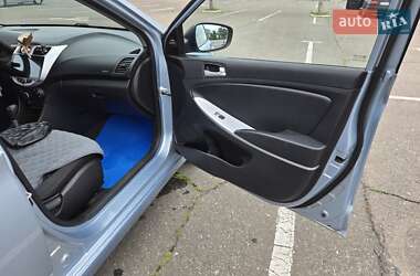 Седан Hyundai Accent 2011 в 