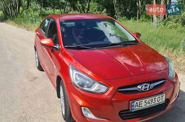 Седан Hyundai Accent 2012 в Днепре