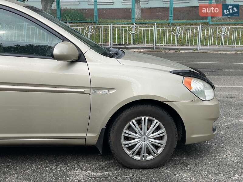 Седан Hyundai Accent 2007 в Киеве