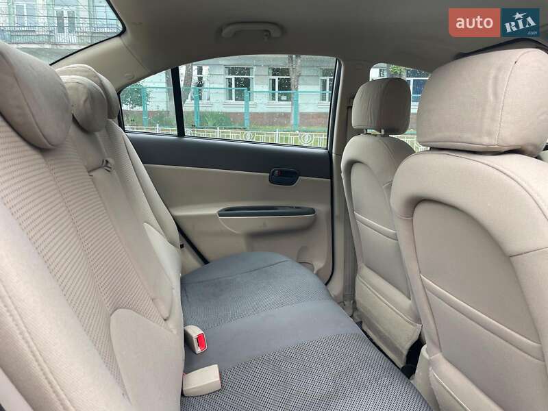 Седан Hyundai Accent 2007 в Киеве