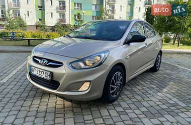 Седан Hyundai Accent 2011 в Ивано-Франковске