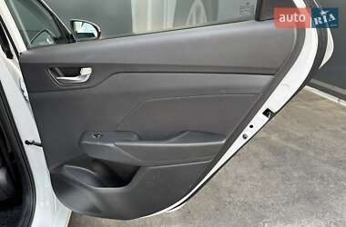 Седан Hyundai Accent 2021 в 