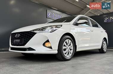 Седан Hyundai Accent 2021 в 