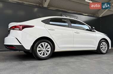 Седан Hyundai Accent 2021 в 