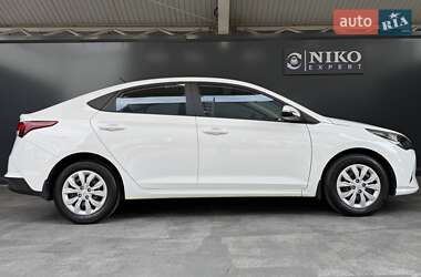Седан Hyundai Accent 2021 в 