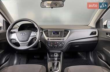 Седан Hyundai Accent 2021 в 